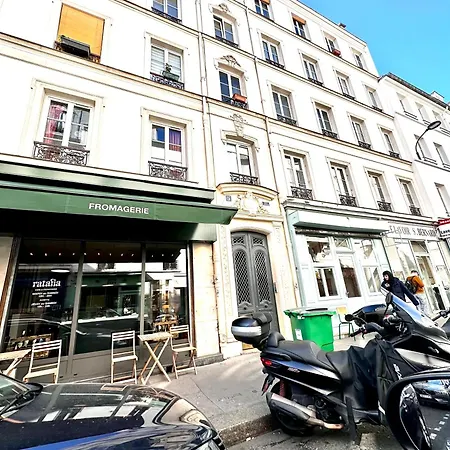 Appartamento Sunny In The Heart Of 11ème Parigi