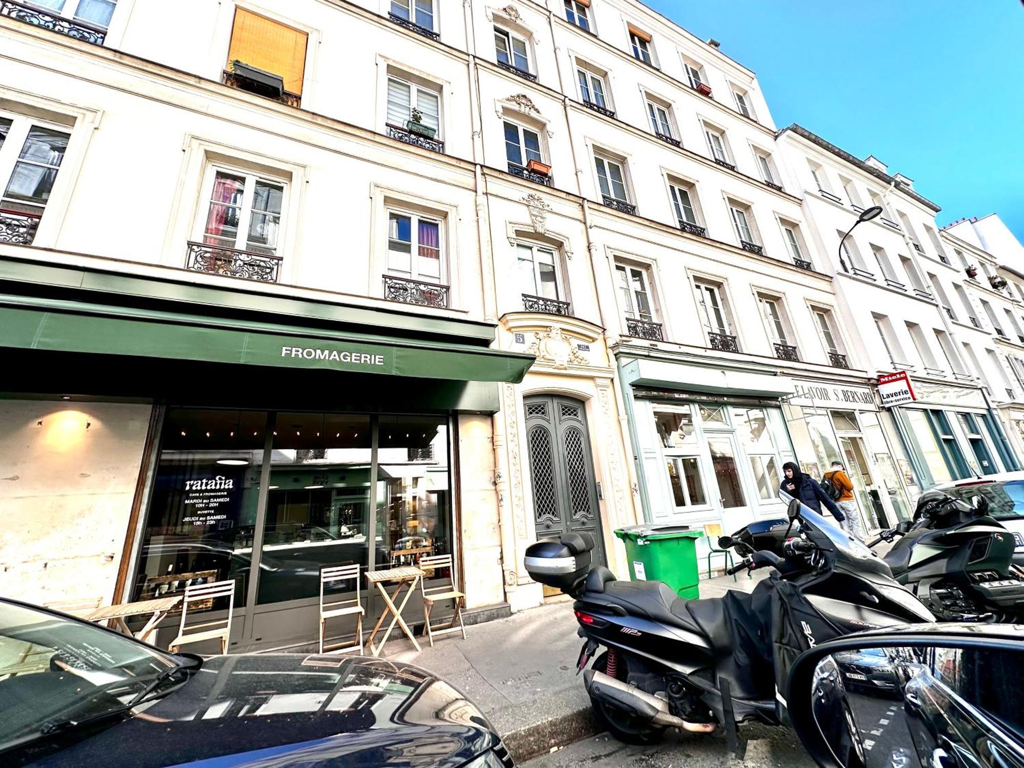Appartamento Sunny In The Heart Of 11eme Parigi