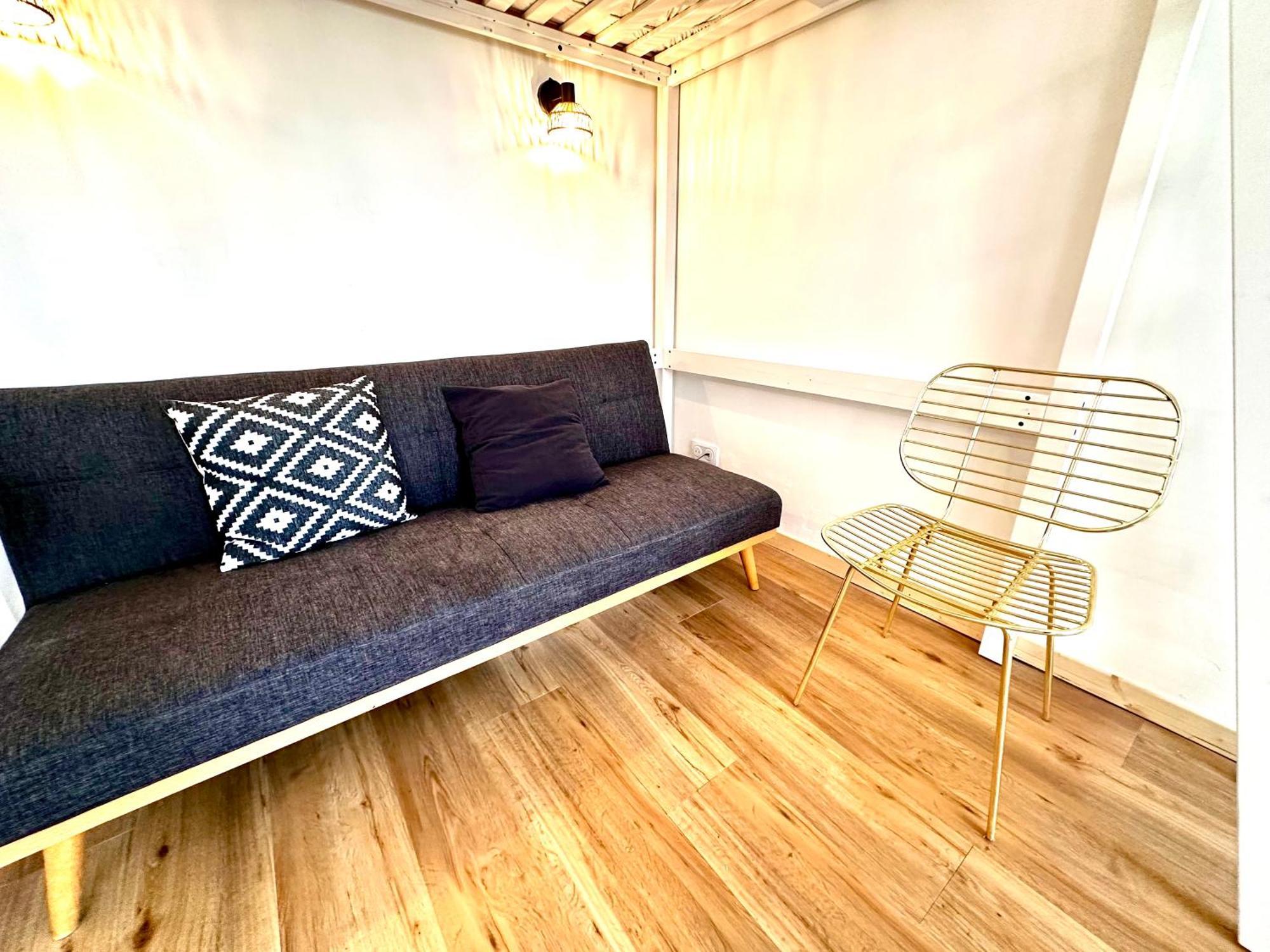 Appartamento Sunny In The Heart Of 11eme
